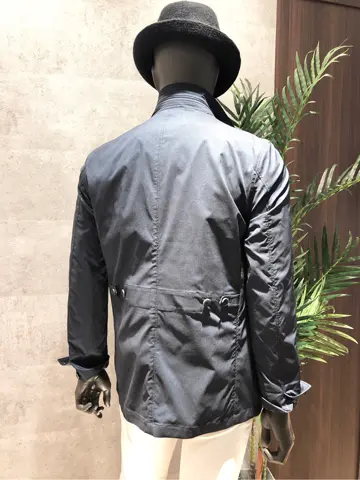 JOSEPH ABBOUD 二澤 コーディネート画像