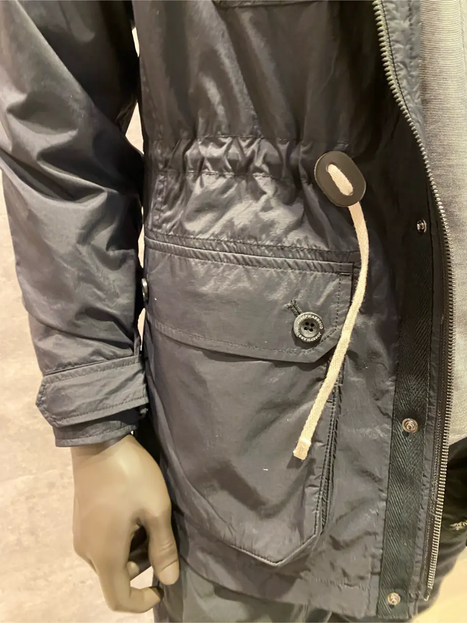 JOSEPH ABBOUD 東　 コーディネート画像