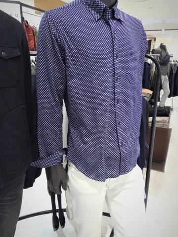 JOSEPH ABBOUD 前田 コーディネート画像