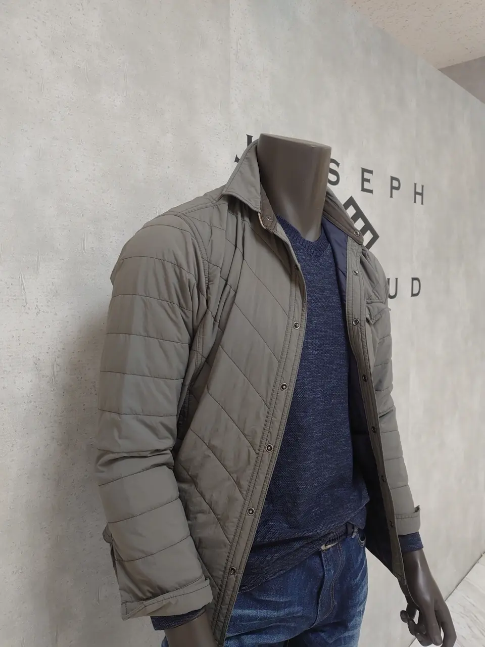 JOSEPH ABBOUD 石川 コーディネート画像
