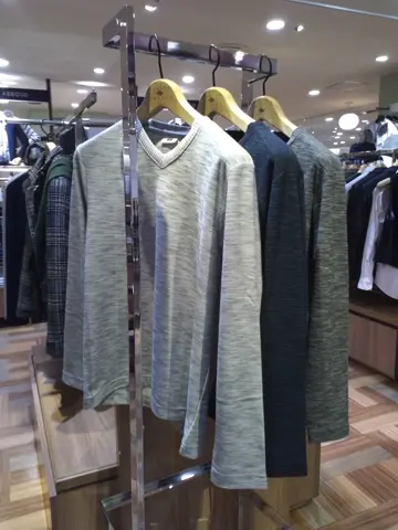 JOSEPH ABBOUD 小城 コーディネート画像