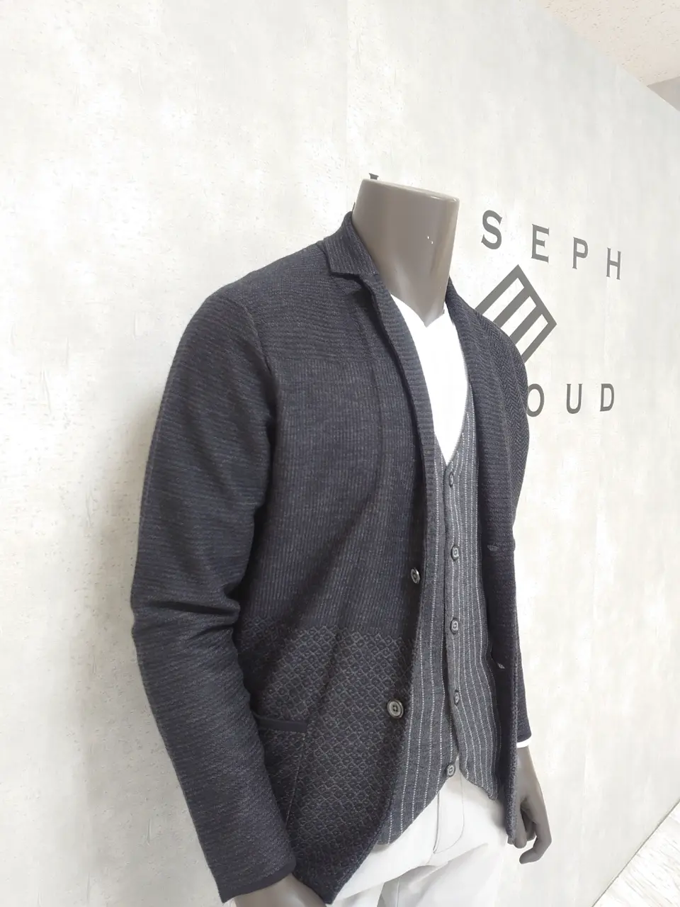 JOSEPH ABBOUD 石川 コーディネート画像