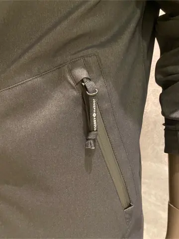 JOSEPH ABBOUD 東　 コーディネート画像