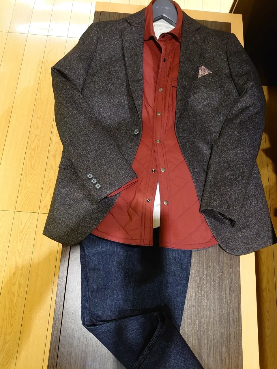  三宅 コーディネート画像