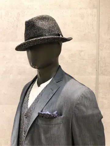 JOSEPH ABBOUD 二澤 コーディネート画像