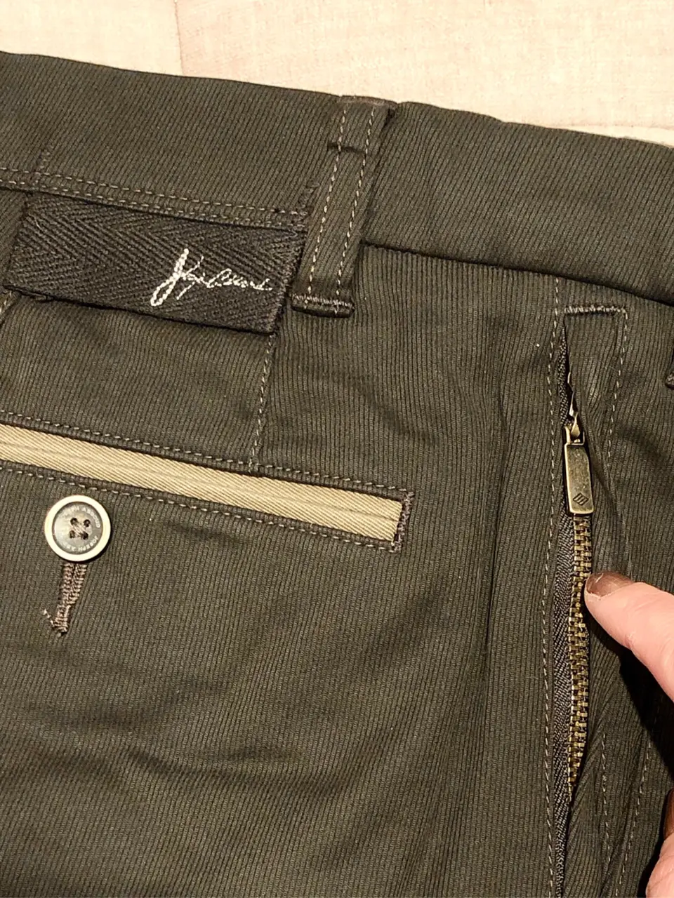 JOSEPH ABBOUD 二澤 コーディネート画像