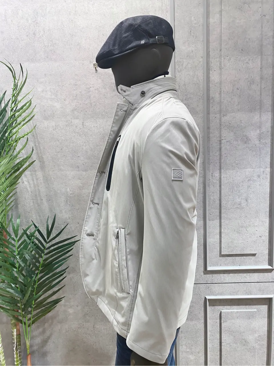 JOSEPH ABBOUD 東　 コーディネート画像