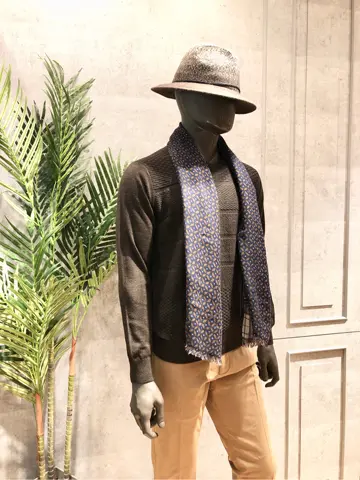 JOSEPH ABBOUD 二澤 コーディネート画像