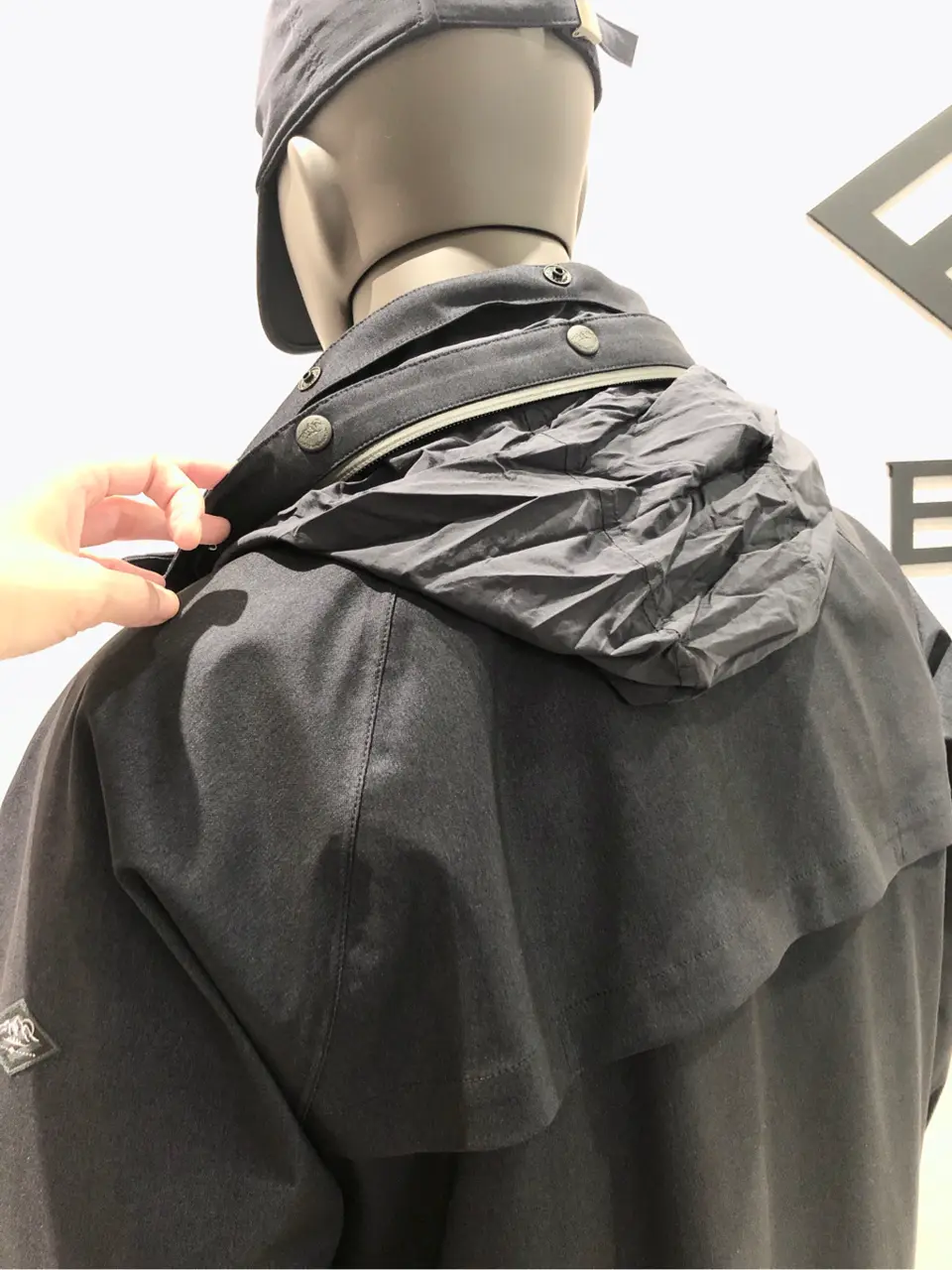 JOSEPH ABBOUD 二澤 コーディネート画像