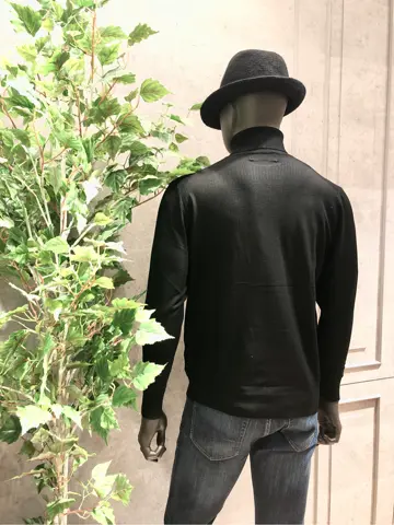 JOSEPH ABBOUD 二澤 コーディネート画像