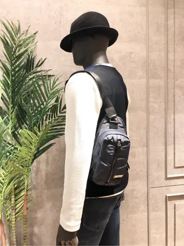 JOSEPH ABBOUD 二澤 コーディネート画像