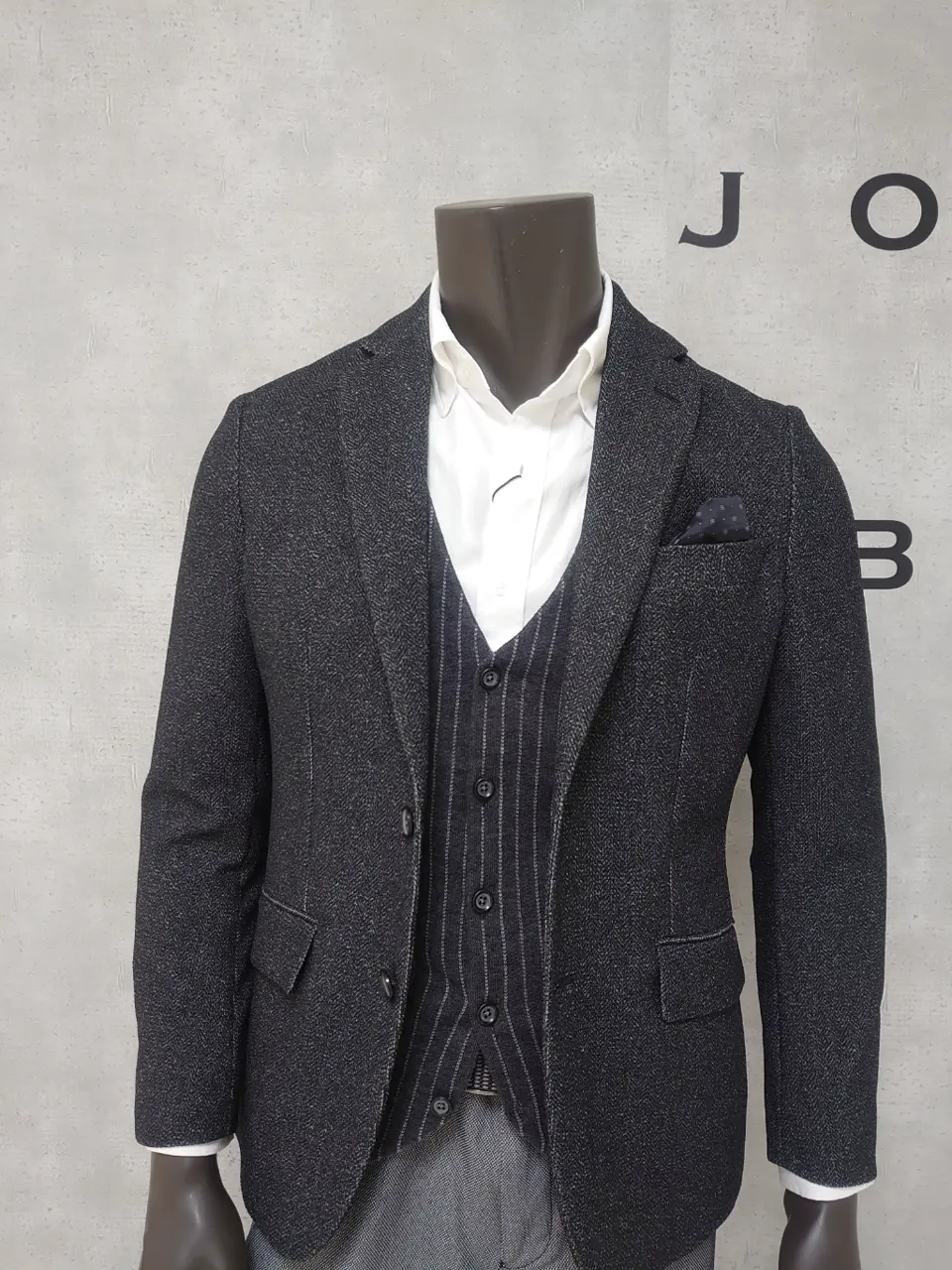JOSEPH ABBOUD 石川 コーディネート画像