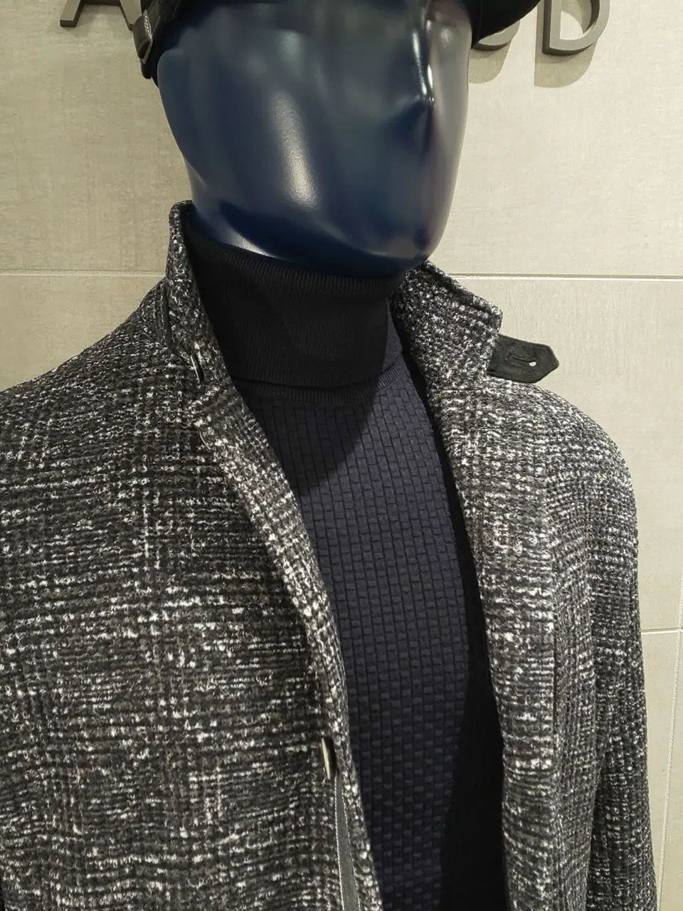 JOSEPH ABBOUD 吉川 コーディネート画像