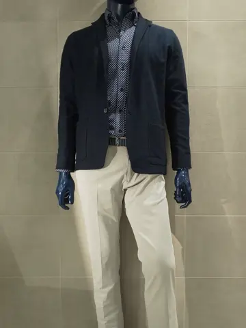 JOSEPH ABBOUD 吉川 コーディネート画像