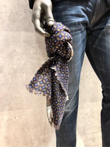 JOSEPH ABBOUD 二澤 コーディネート画像