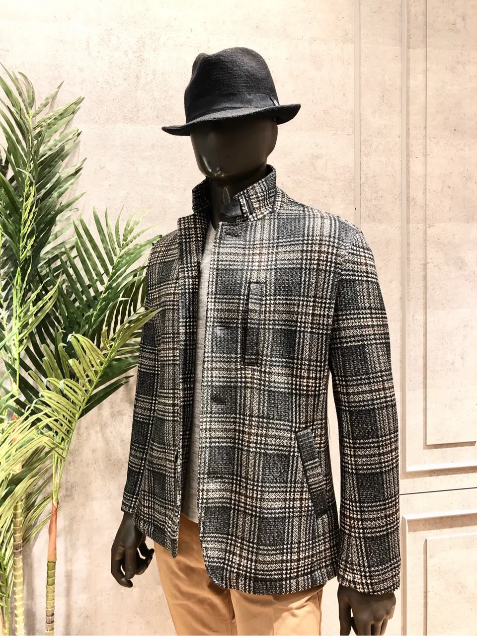 JOSEPH ABBOUD 二澤 コーディネート画像