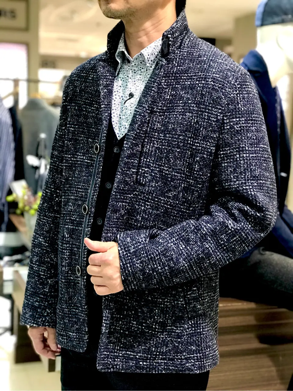 JOSEPH ABBOUD 植岡 コーディネート画像