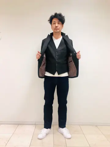 JOSEPH ABBOUD 植岡 コーディネート画像