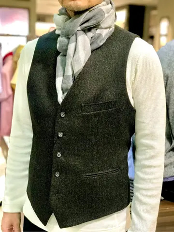 JOSEPH ABBOUD 植岡 コーディネート画像