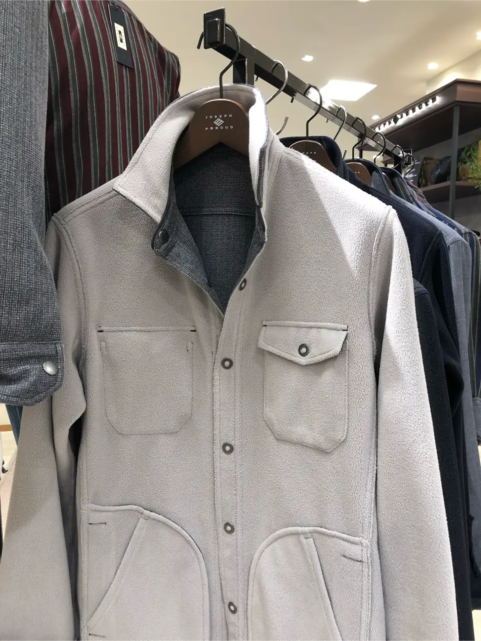 JOSEPH ABBOUD 北洞 コーディネート画像