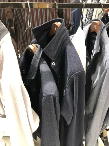 JOSEPH ABBOUD 北洞 コーディネート画像