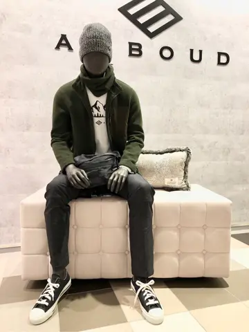 JOSEPH ABBOUD 二澤 コーディネート画像