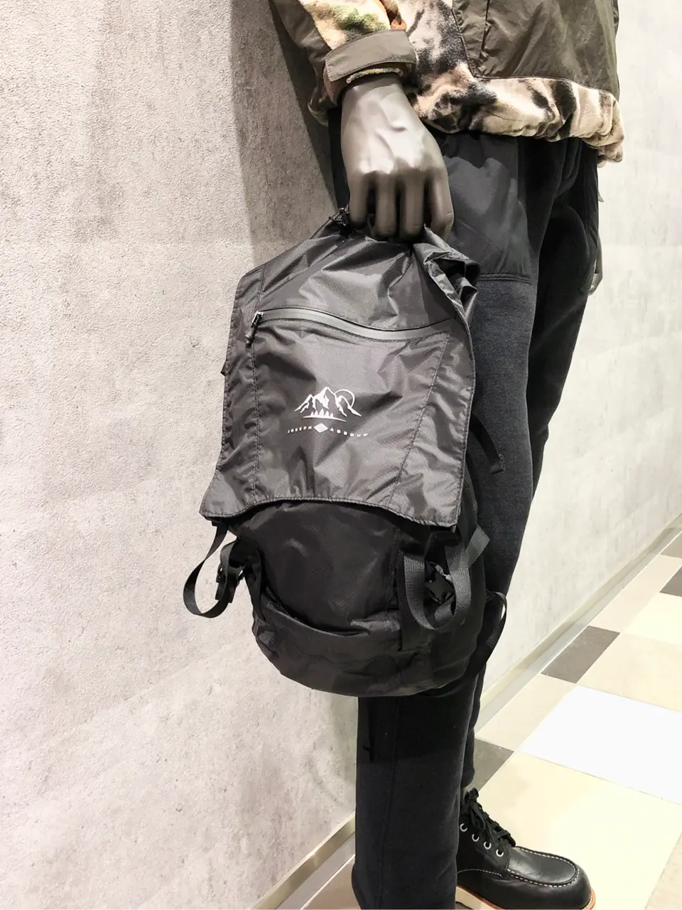 JOSEPH ABBOUD 二澤 コーディネート画像