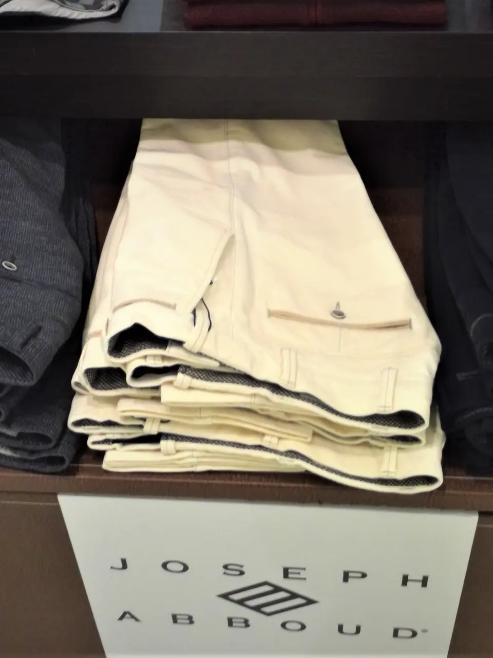 JOSEPH ABBOUD 前田 コーディネート画像