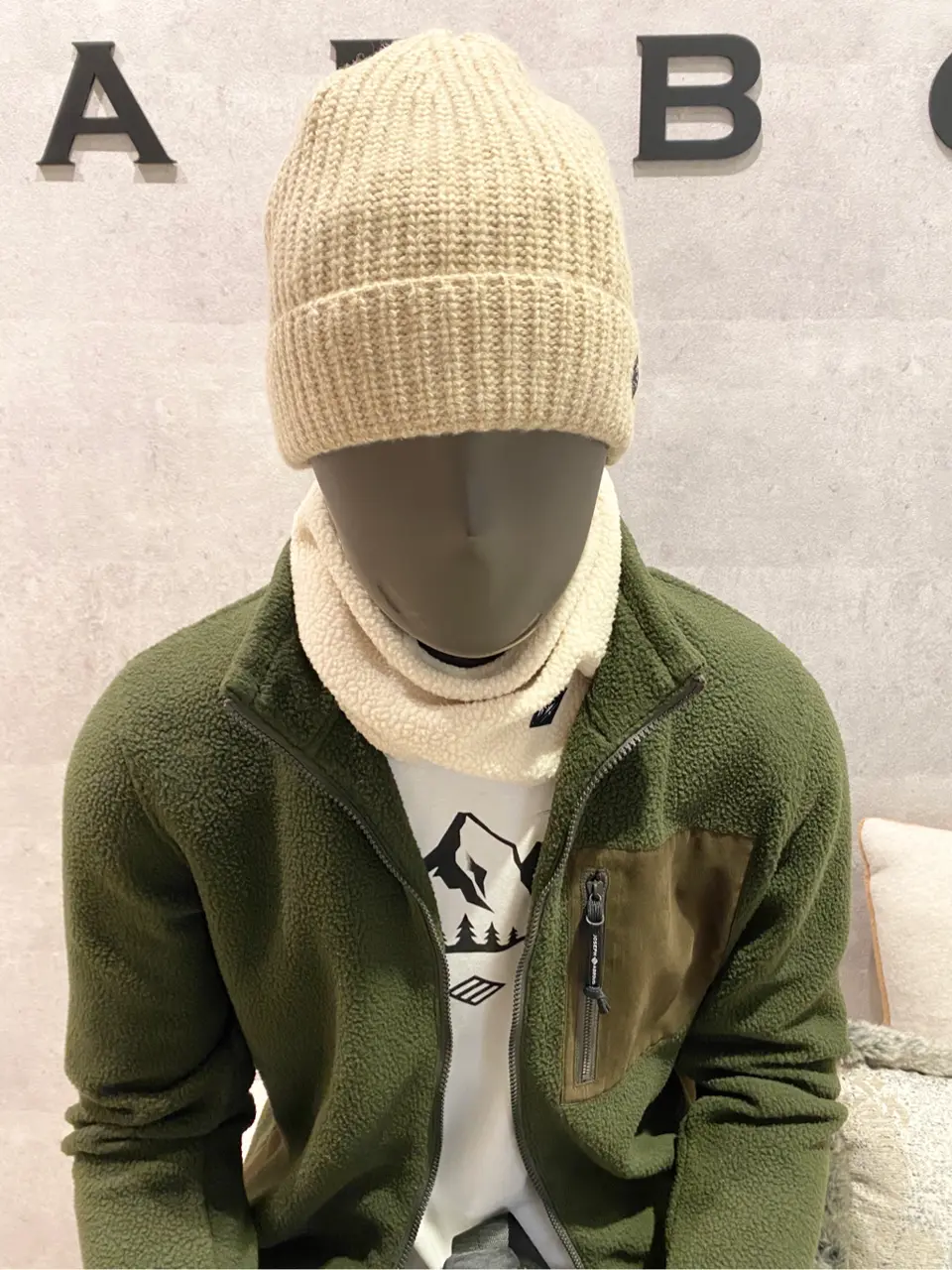 JOSEPH ABBOUD 東　 コーディネート画像