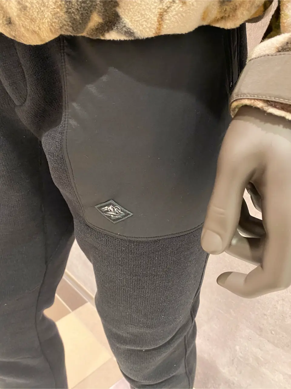 JOSEPH ABBOUD 東　 コーディネート画像