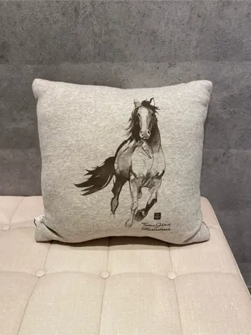 JOSEPH ABBOUD 東　 コーディネート画像