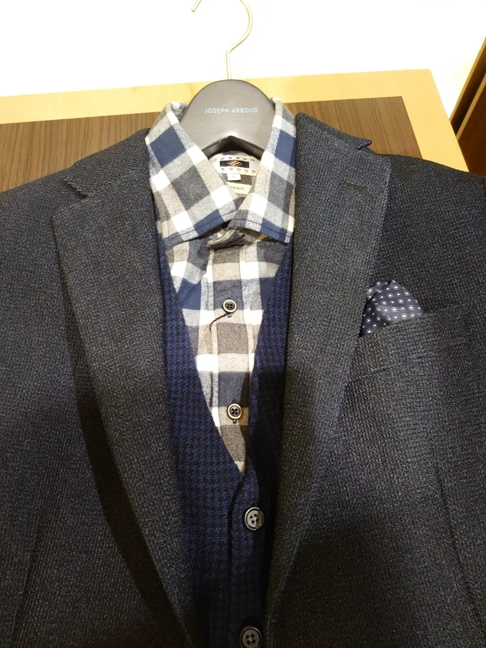 JOSEPH ABBOUD 三宅 コーディネート画像