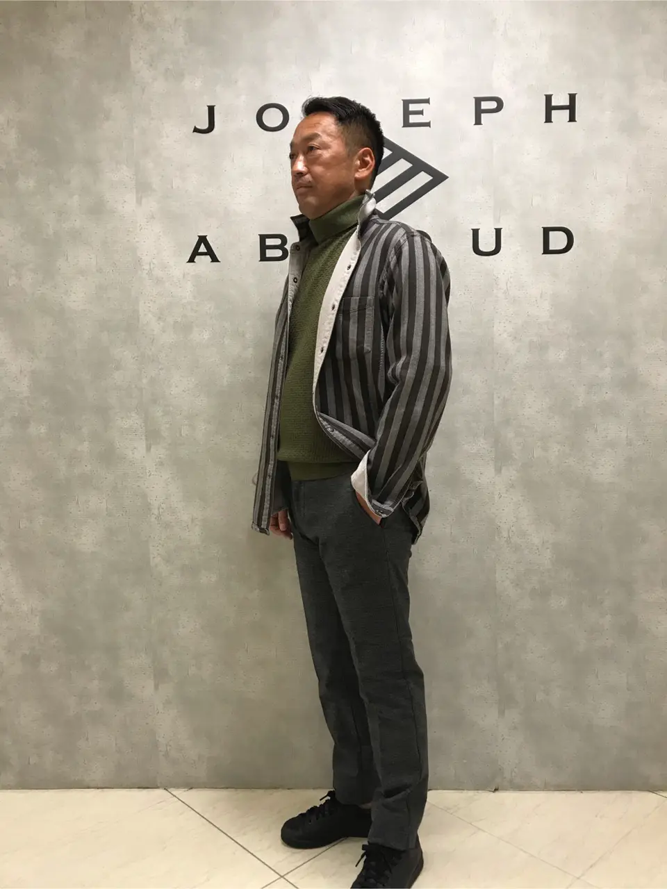 JOSEPH ABBOUD 佐藤 コーディネート画像