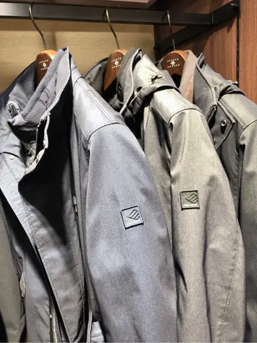 JOSEPH ABBOUD 二澤 コーディネート画像