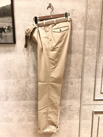 JOSEPH ABBOUD 二澤 コーディネート画像