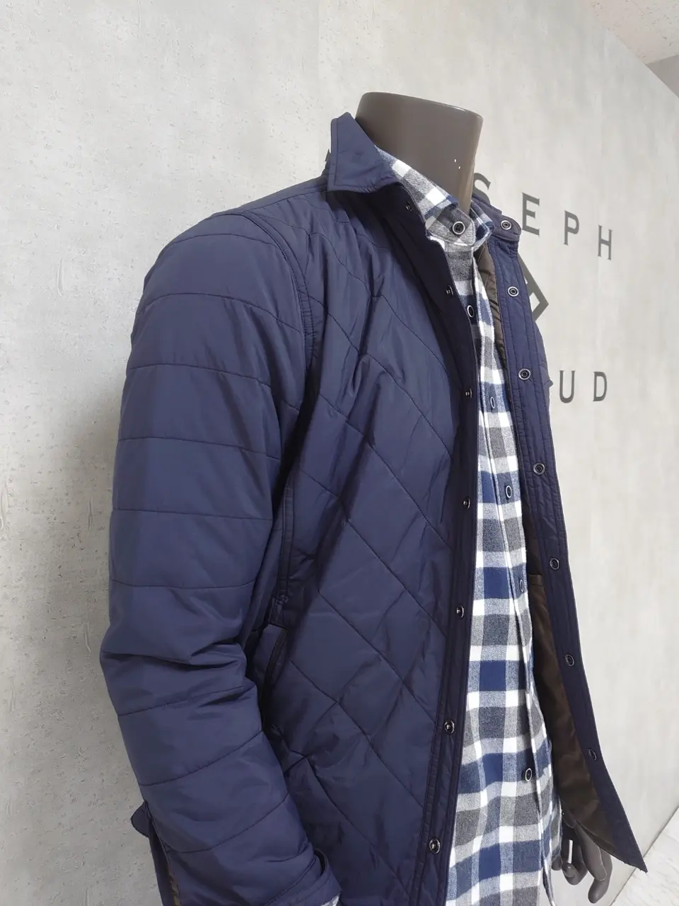 JOSEPH ABBOUD 石川 コーディネート画像