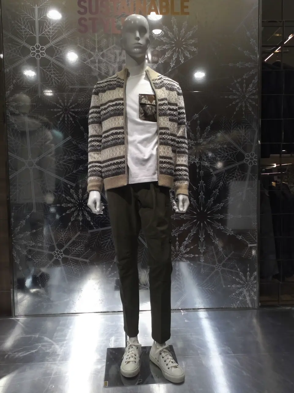 JOSEPH ABBOUD 森部 コーディネート画像