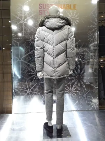 JOSEPH ABBOUD 小城 コーディネート画像