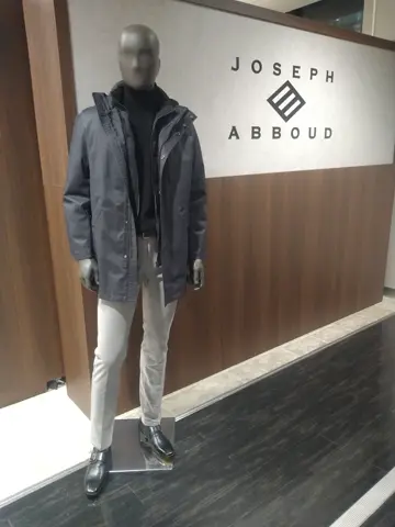 JOSEPH ABBOUD 重留 コーディネート画像