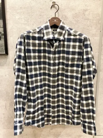 JOSEPH ABBOUD 二澤 コーディネート画像