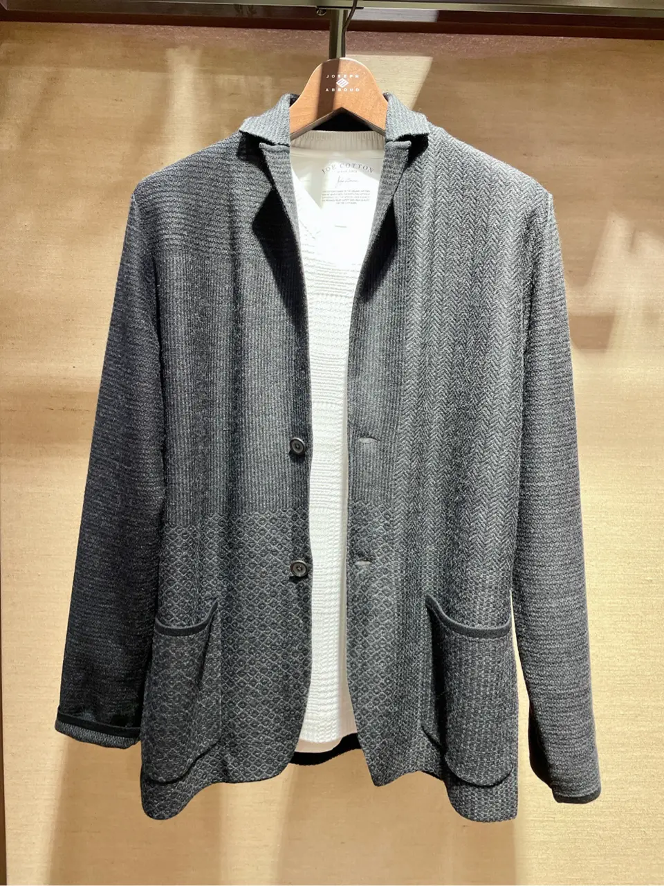 JOSEPH ABBOUD 二澤 コーディネート画像