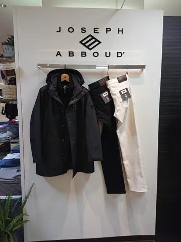 JOSEPH ABBOUD スタッフ コーディネート画像