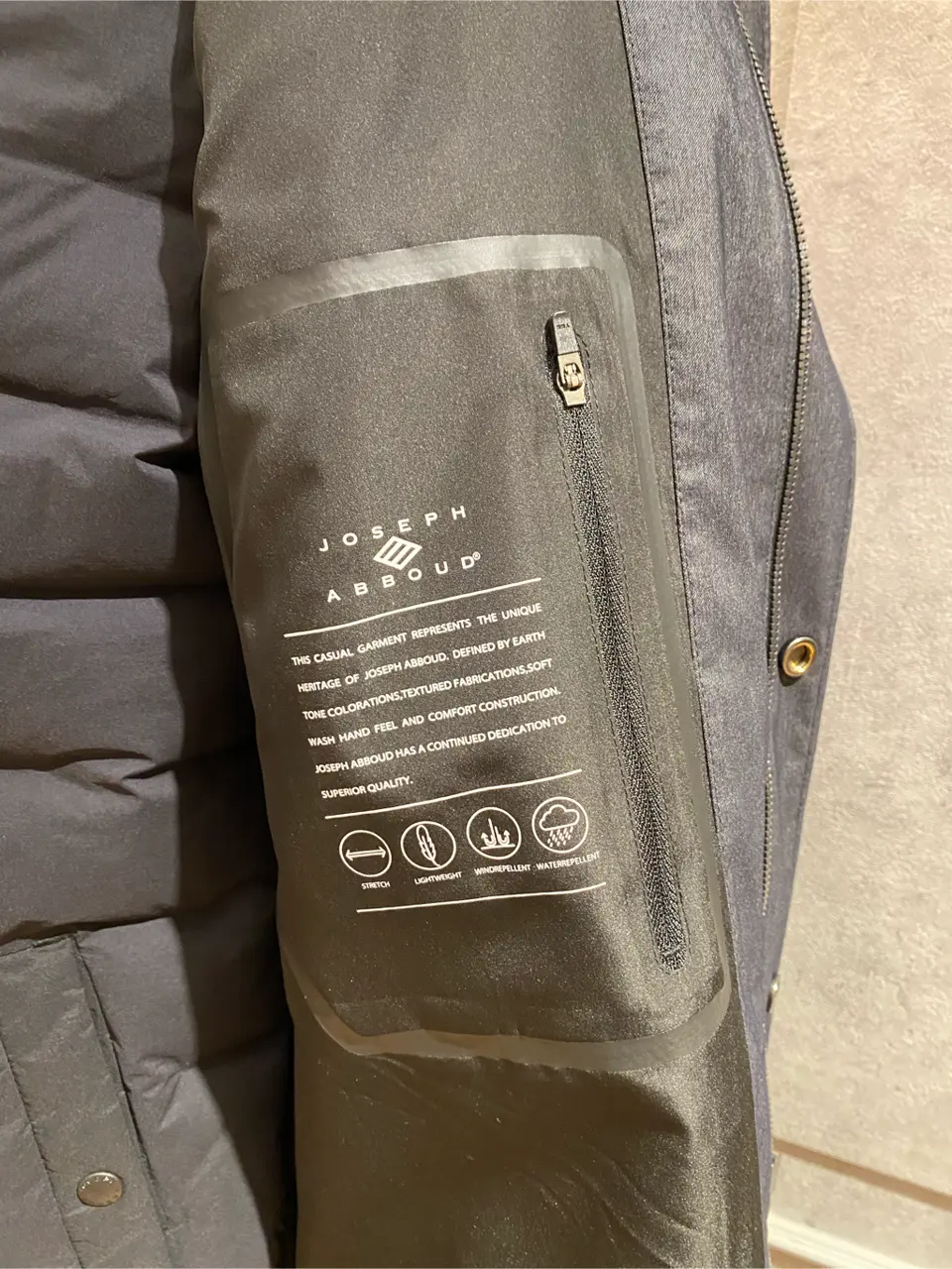 JOSEPH ABBOUD 東　 コーディネート画像