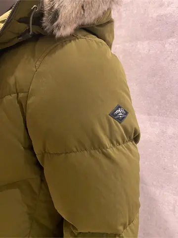 JOSEPH ABBOUD 東　 コーディネート画像