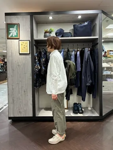 JOSEPH ABBOUD MOUNTAIN 西村 コーディネート画像