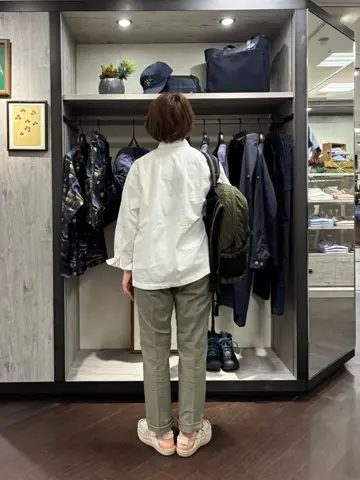 JOSEPH ABBOUD MOUNTAIN 西村 コーディネート画像