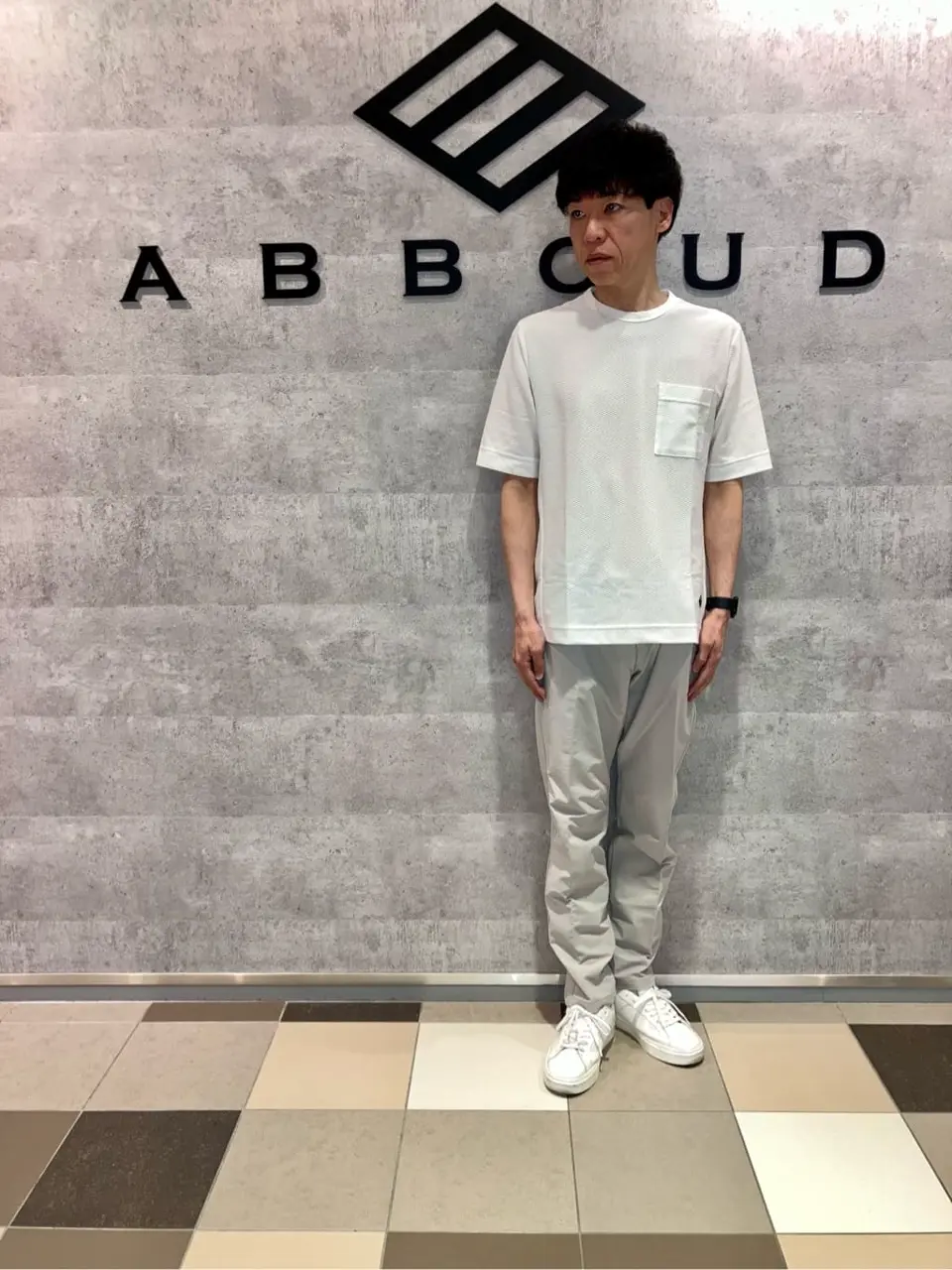 JOSEPH ABBOUD MOUNTAIN 足立 コーディネート画像