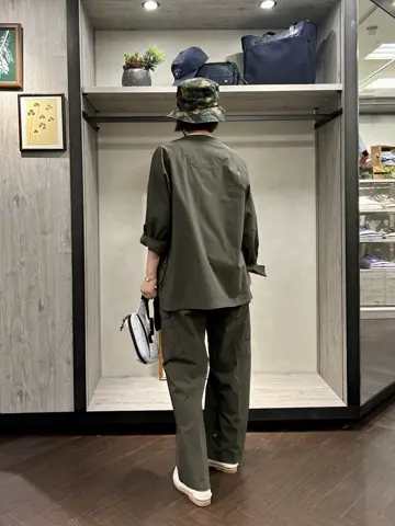 JOSEPH ABBOUD MOUNTAIN 高橋 コーディネート画像