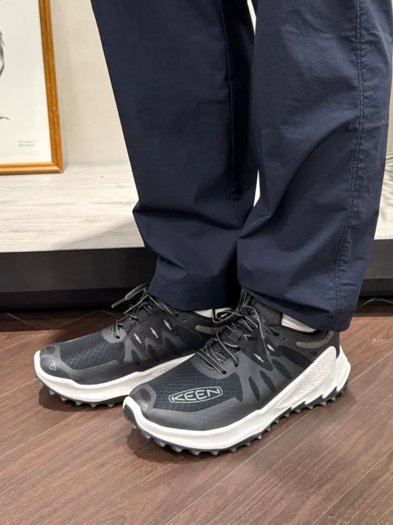 JOSEPH ABBOUD MOUNTAIN 山本 コーディネート画像