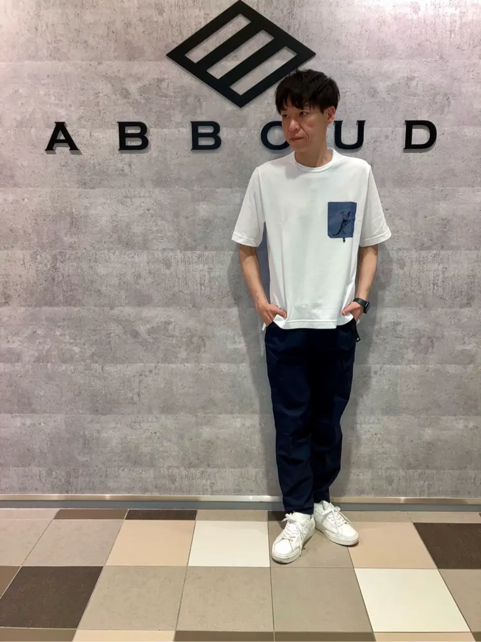 JOSEPH ABBOUD MOUNTAIN 足立 コーディネート画像